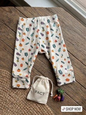 Pact vegetable print organic cotton 0-3 month pants